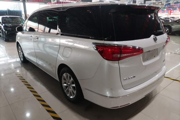 Used Buick GL8 2017 ES 28T Premium Version China V Standard