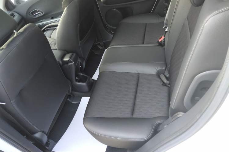 Used Honda Vezel 2020 1.5L CVT Pioneer Edition
