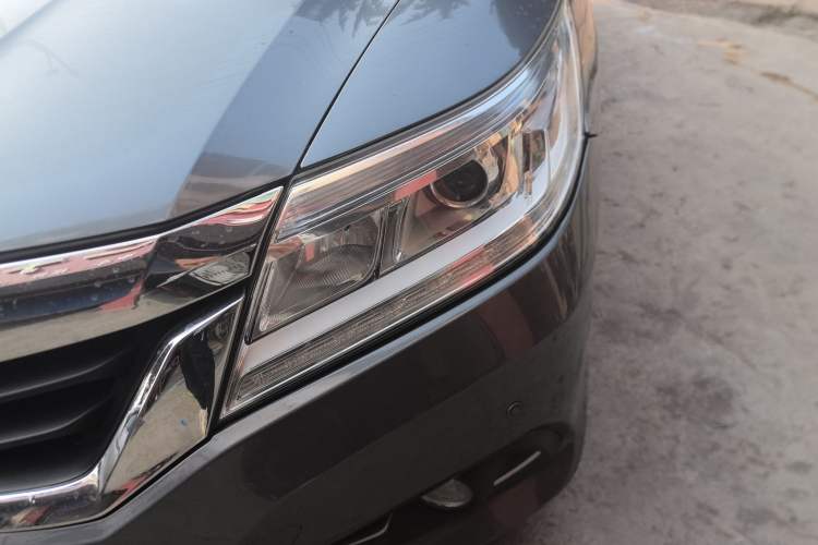 Used Honda Crider 2013 1.8L automatic comfort version
