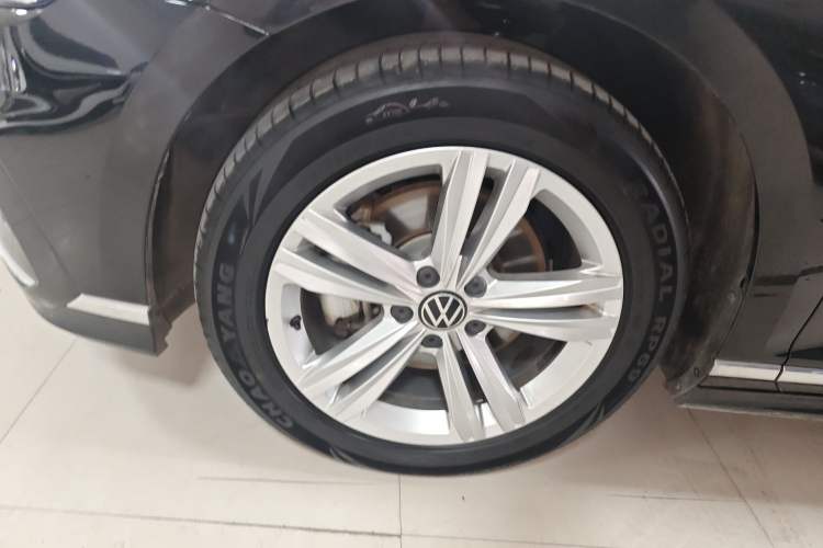 Used Volkswagen Magotan 2025 Zhongxiang Version 280TSI DSG Comfort Edition
