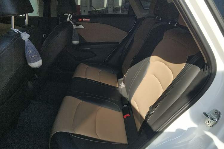 Used Chevrolet Monza 2021 320 Automatic Enjoyment Sunroof Edition