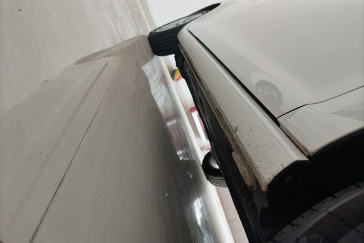 Used Volkswagen Golf 2016 230TSI Automatic Comfort Version
