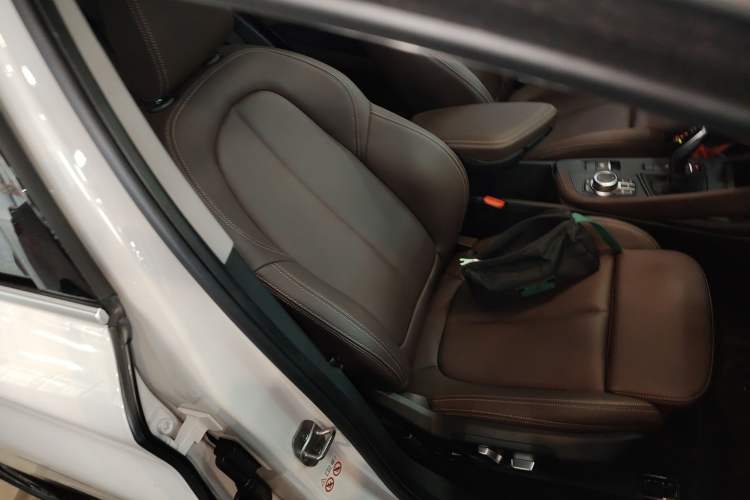 Used BMW X1 2022 sDrive25Li Leading Model
