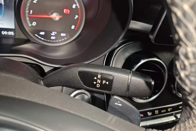 Used Mercedes-Benz C-Class 2015 Revised C 200 L Sport Edition
