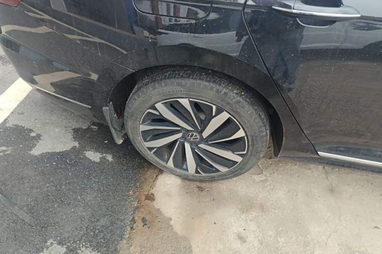 Used Volkswagen Passat 2022 330TSI Starry Luxury Edition – Exclusive Special Edition