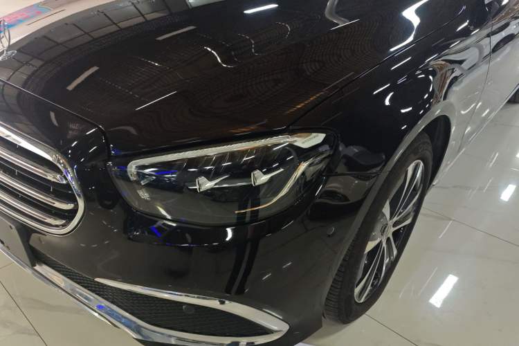 Used Mercedes-Benz E-Class New Energy 2022 E 350 e L Plug-in Hybrid Sedan
