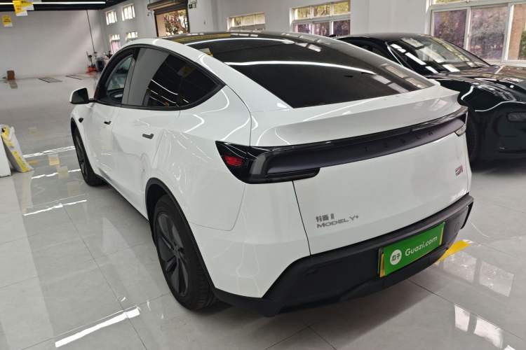 Used Tesla Model Y 2025 Long-Range All-Wheel Drive First Edition