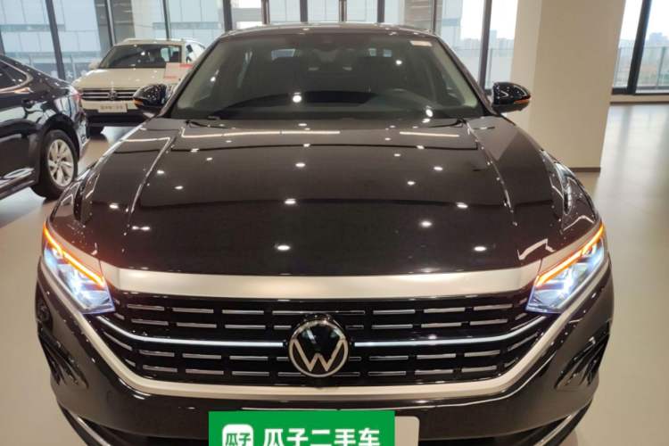 Used Volkswagen Passat 2024 380TSI Dragon Glory Edition
