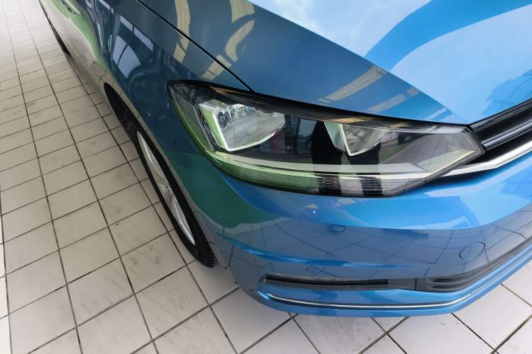 Used Volkswagen Touran 2018 Volkswagen Touran L 280TSI DSG Comfort Edition 7 Seats China V Emission Standard
