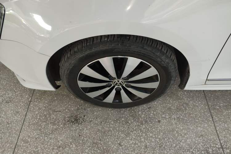 Used Volkswagen Sagitar 2017 180TSI Automatic Luxury Edition
