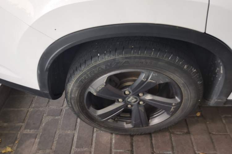 Used Baojun RM-5 2019 1.5T CVT Elite Version with 24-Hour Online Service 7 Seats
