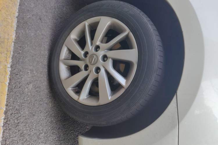 Used Nissan Sylphy 2014 1.6XV CVT Deluxe Edition
