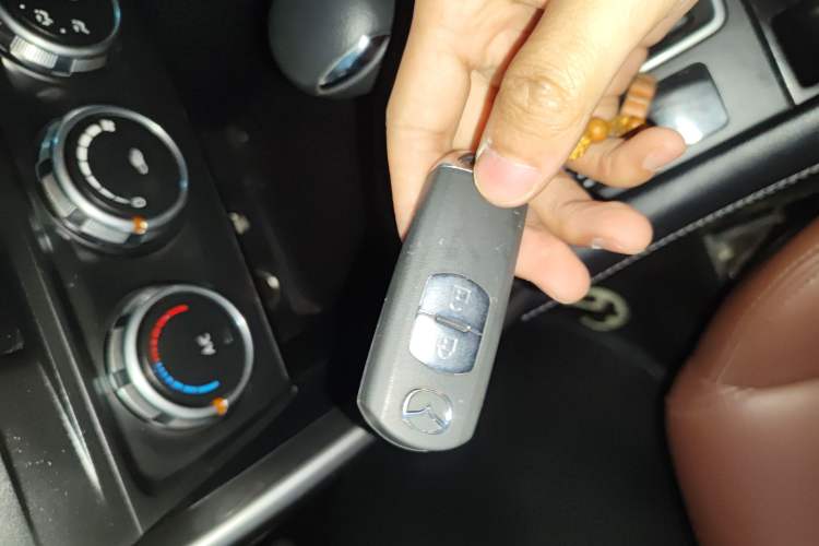 Used Mazda CX-4 2016 2.0L Automatic 2WD Blue Sky Dynamic Edition