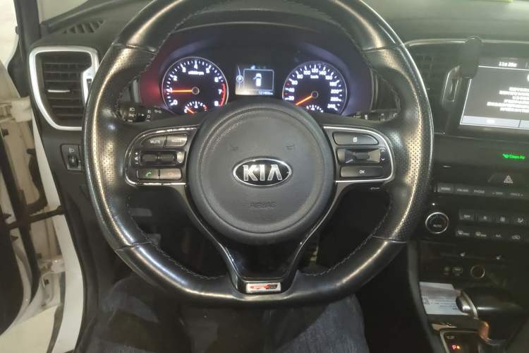 Used Kia KX5 2016 1.6T Automatic Two-Wheel Drive DLX
