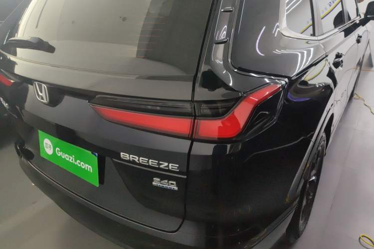 Used Honda Breeze 2025 240TURBO Two-Wheel-Drive Luxury Edition 5 Seats
