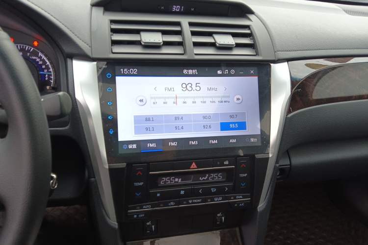 Used Toyota Camry 2015 2.0G Premier Edition
