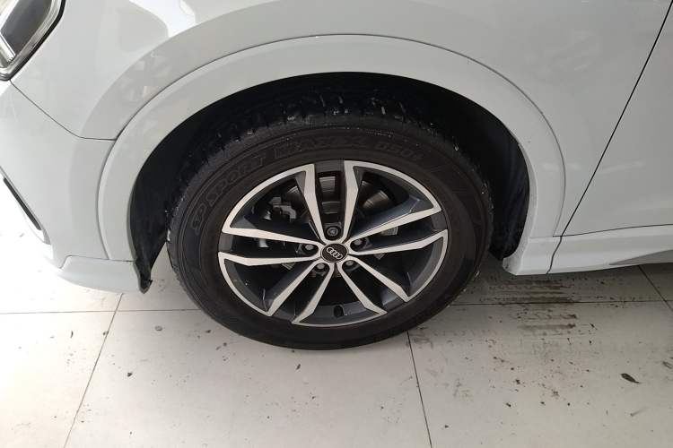 Used Audi Q3 2023 35 TFSI Progressive Dynamic Edition (1.4T)