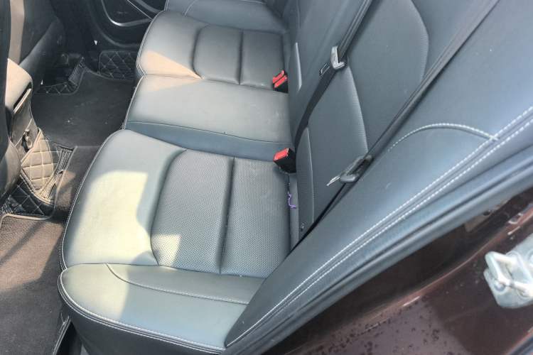 Used Geely Auto Emgrand 2018 1.5L Manual Upward Connect Edition