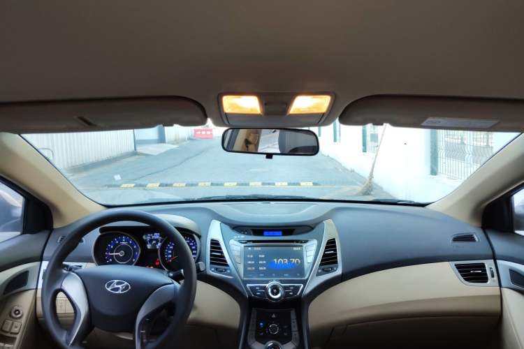 Used Hyundai Elantra 2012 1.6L Automatic Fashion Edition