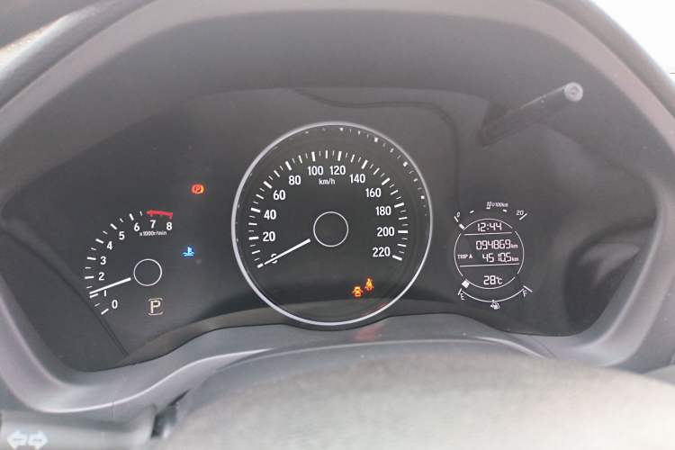 Used Honda Vezel 2015 1.5L CVT two-wheel drive Comfort trim
