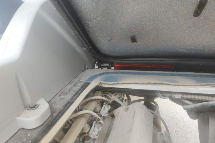 Used Jinbei New Hiace X30L 2018 1.5L Box Truck Wealth Edition Natural Gas DLCG14
