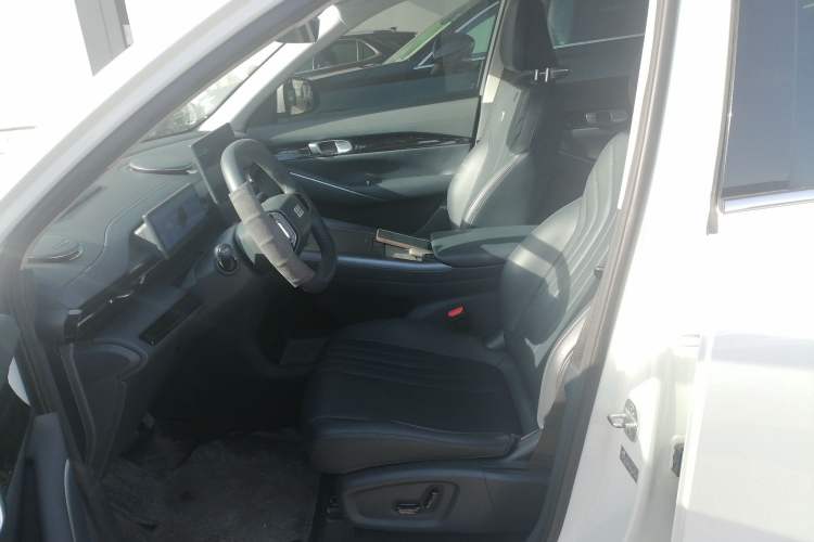 Used  E5 2024 530 km Exploration+ Version