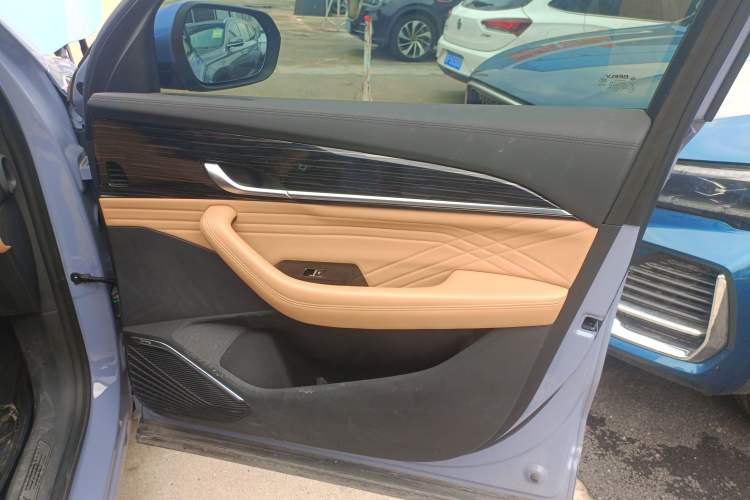 Used Geely Auto Monjaro L 2022 1.5T Thunder Hi·F Plug-in Hybrid Super Rui
