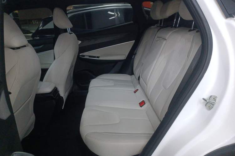 Used Geely Auto Emgrand X7 Sport 2023 Boyue COOL 1.5TD ZhiZun Edition
