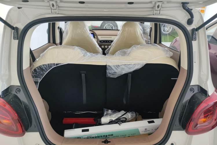 Used Wuling Hongguang MINIEV 2025 Four-Door Version Advanced Edition
