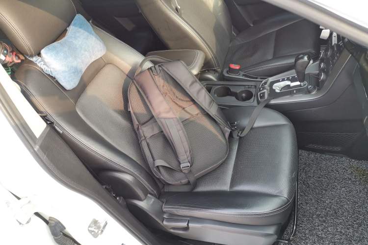 Used Chevrolet Captiva 2014 2.4L 4x4 Flagship Edition 7 Seats