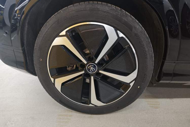 Used BYD Song L EV 2024 662 km Excellence Version