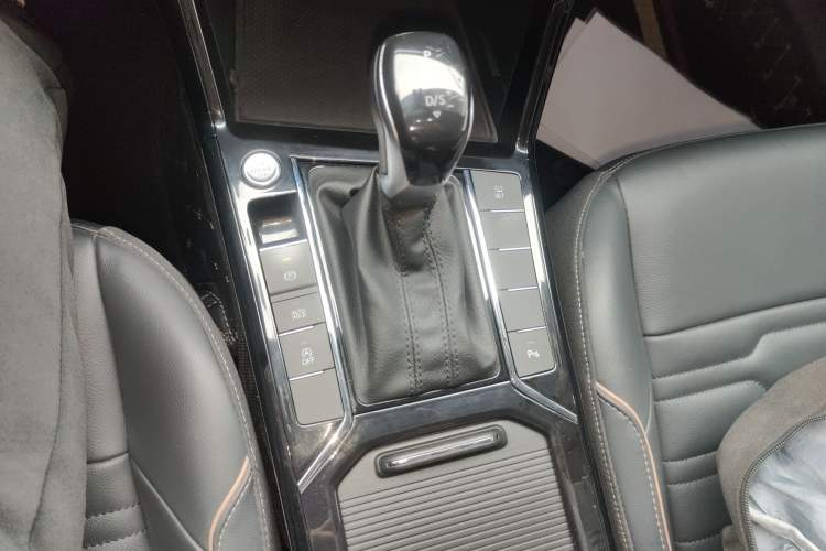 Used Volkswagen Passat 2021 330TSI Elite Edition
