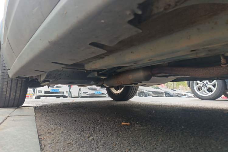 Used Land X7 2015 2.0T Panoramic Luxury Edition
