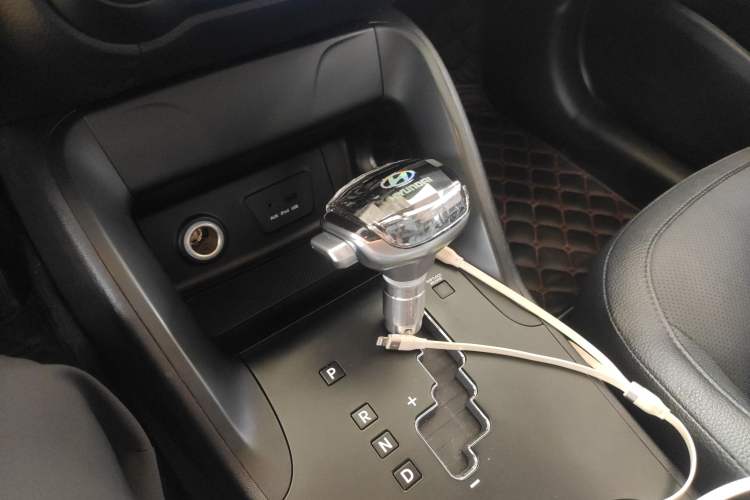 Used Hyundai ix35 2013 2.0L Automatic Two-Wheel Drive Smart GLS China IV Standard
