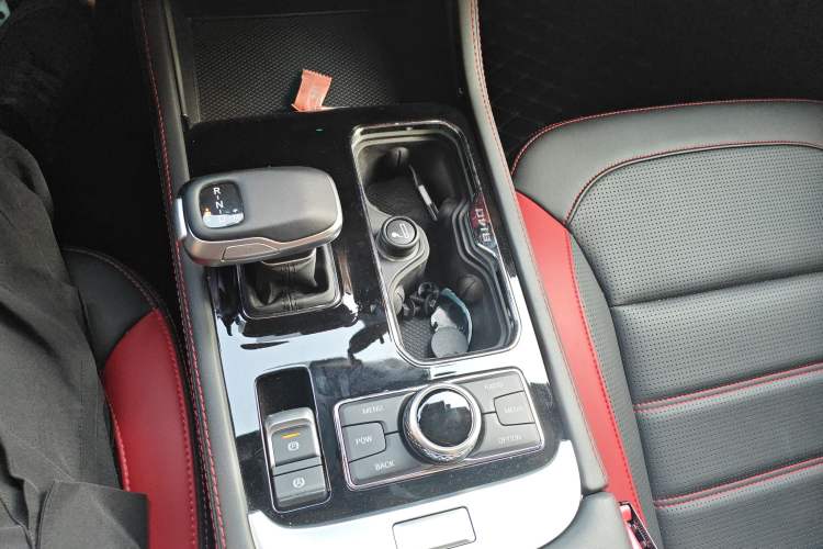 Used  BJ40 2020 2.0T Automatic Four-Wheel Drive Tribute Edition 2020 Xieke Version