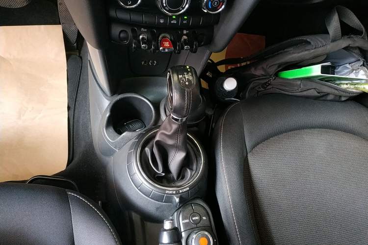 Used  MINI 2014 1.5T COOPER Fun
