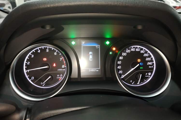 Used Toyota Camry 2023 2.0GVP Premier Edition
