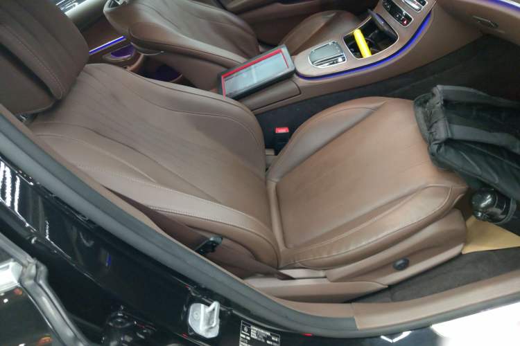 Used Mercedes-Benz E-Class 2021 E 300 L Stylish Model
