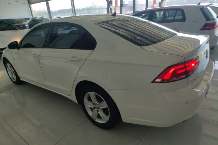 Used Volkswagen Lamando 2018 230TSI DSG Fashion Edition
