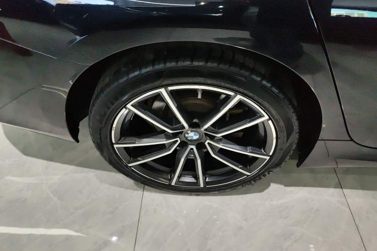 Used BMW 3 Series 2023 325Li M Sport Package