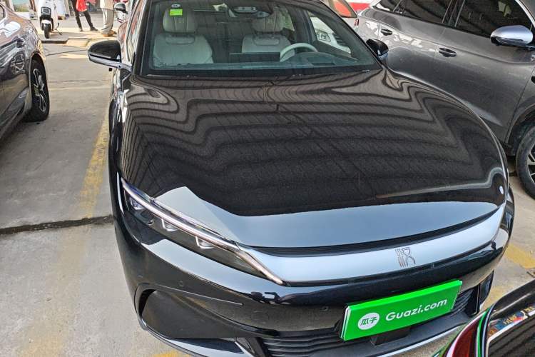 Used BYD Han 2025 EV with 701 km of Laser Radar-Enabled Intelligent Driving