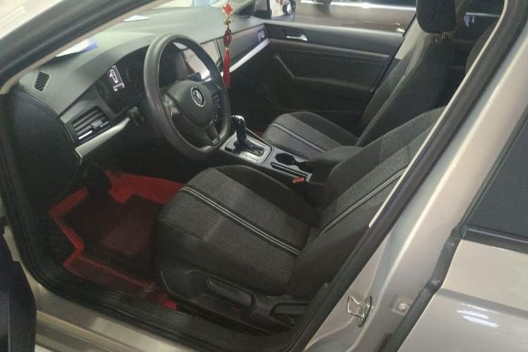 Used Volkswagen Lavida 2019 Lavida Start 1.5L Automatic Trendy Version China VI Standard
