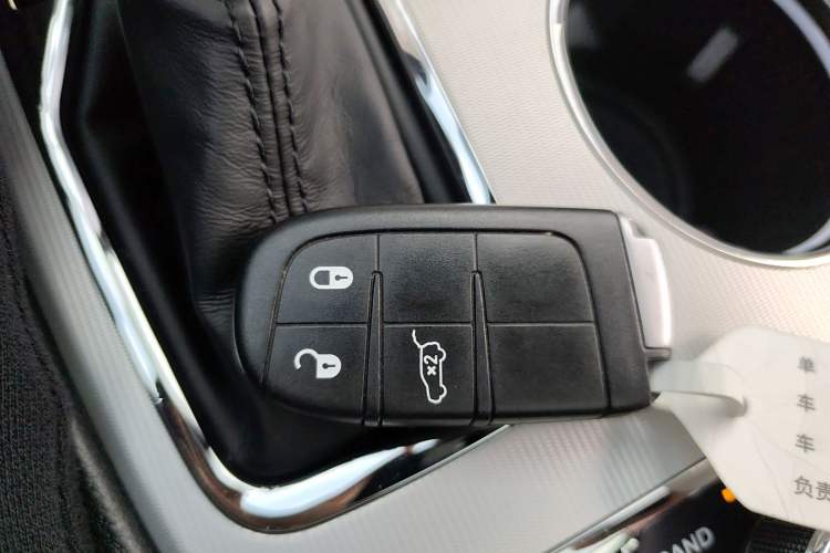 Used  Grand Cherokee 2021 3.0L 80th Anniversary Edition
