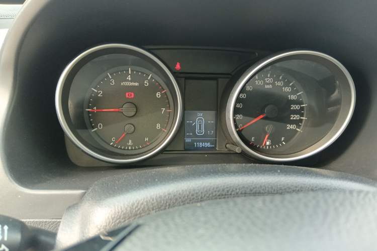 Used Haval H6 2014 Upgraded Model 1.5T Manual Two-Wheel Drive Elite Version