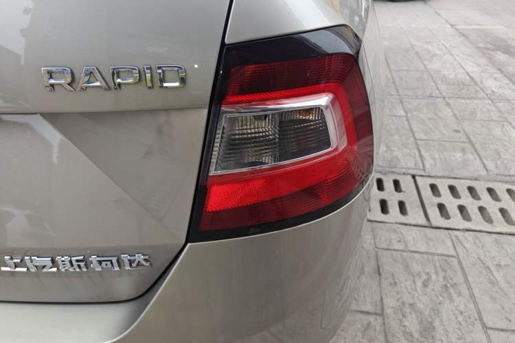 Used Skoda Rapid 2019 1.5L Automatic Comfort Edition China V Standard
