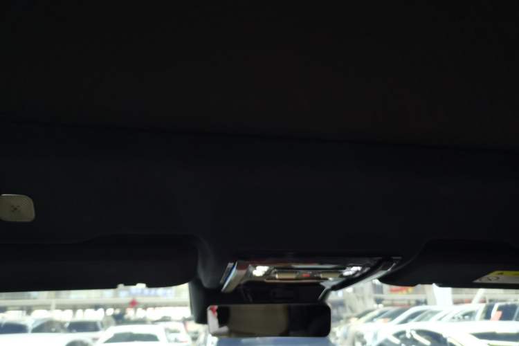 Used  Leopard 8 2025 Smart & Brave Flagship Edition 7 Seats
