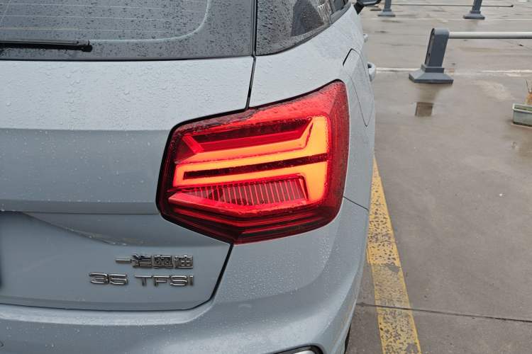 Used Audi Q2L 2022 35 TFSI Progressive Dynamic Edition