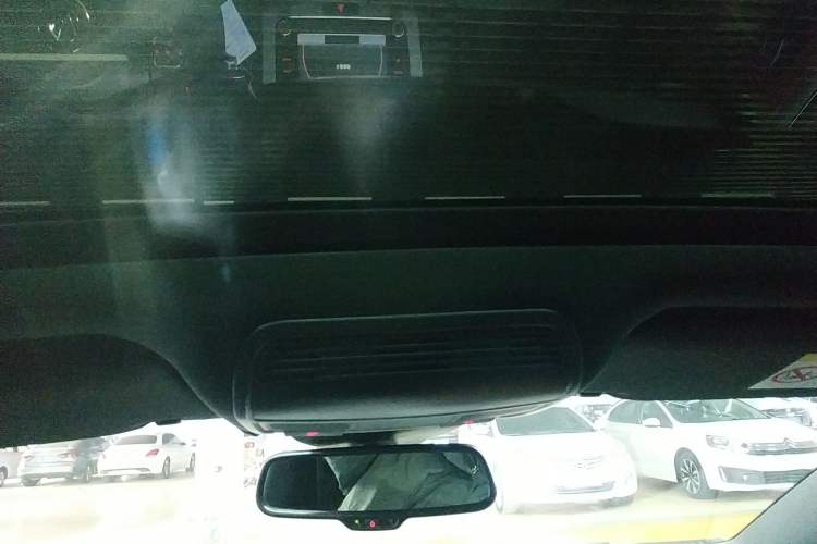 Used Volkswagen FAW-Volkswagen CC 2015 2.0 TSI Ultimate Model
