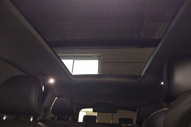 Used Volkswagen Talagon 2022 380TSI All-Wheel-Drive Luxury Prestige Pro 7-Seater
