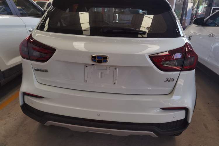 Used Geely Auto Vision X3 2019 Upgraded Model 1.5L CVT Prestige Version